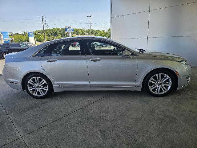 2016 Lincoln MKZ Hybrid Base