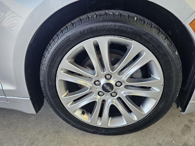 2016 Lincoln MKZ Hybrid Base
