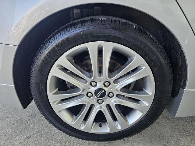 2016 Lincoln MKZ Hybrid Base