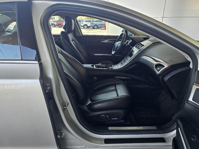 2016 Lincoln MKZ Hybrid Base