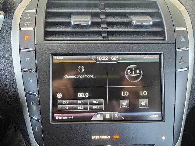 2016 Lincoln MKZ Hybrid Base