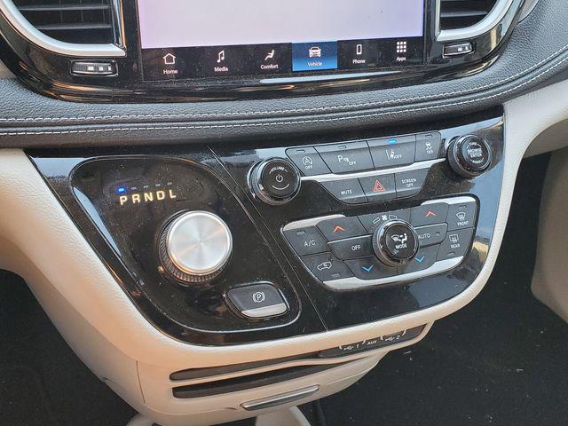 2023 Chrysler Pacifica Touring L AWD