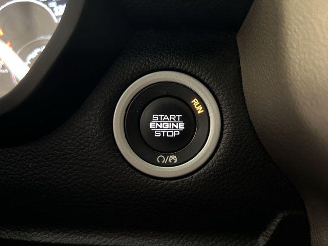 2019 Ram 1500 Laramie Crew Cab 4x2 5'7" Box