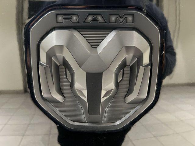 2019 Ram 1500 Laramie Crew Cab 4x2 5'7" Box