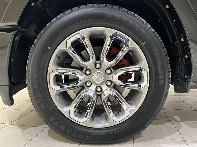 2019 Ram 1500 Laramie Crew Cab 4x2 5'7" Box