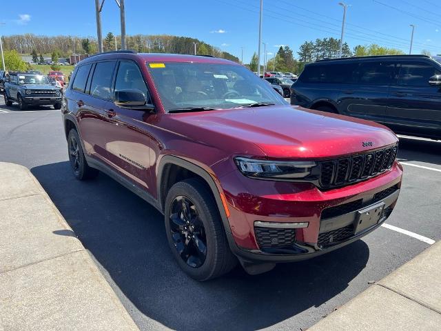 2025 Jeep Grand Cherokee L Limited 4x4 for sale in Eau Claire, WI