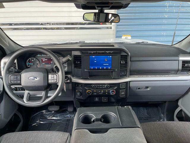 2024 Ford F-350 XLT