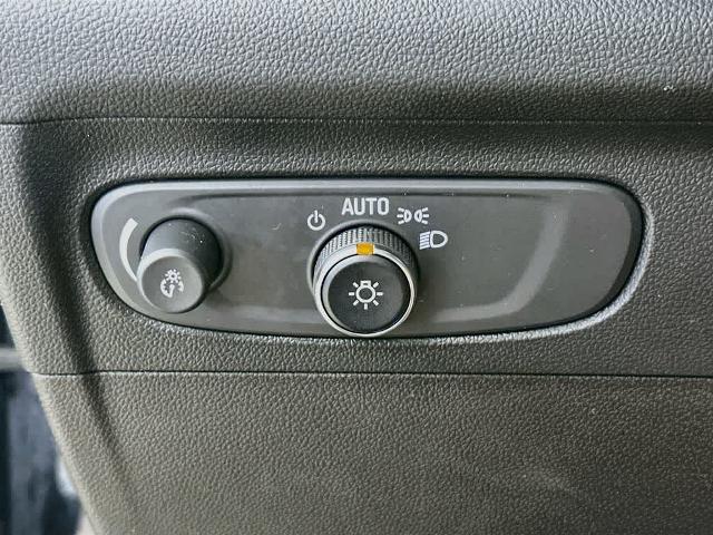 2023 Buick Envision Essence FWD