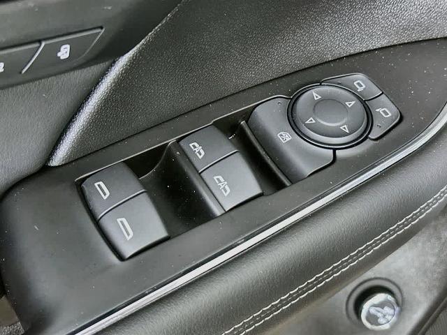 2023 Buick Envision Essence FWD
