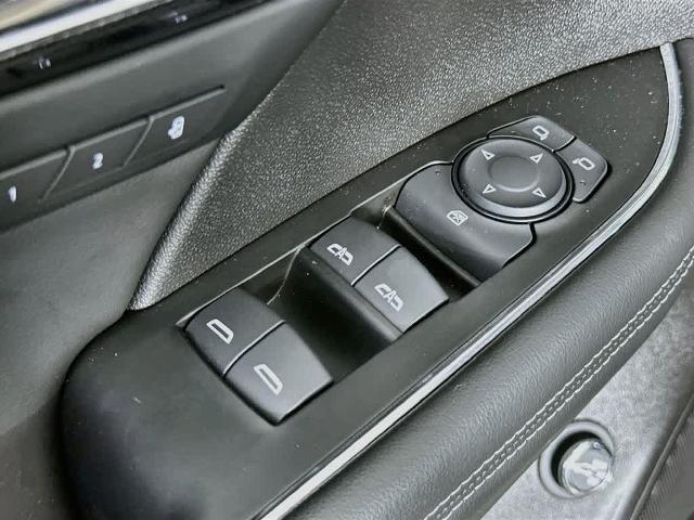 2023 Buick Envision Essence FWD