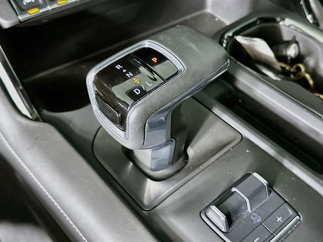 2024 GMC Sierra 1500 4WD Crew Cab Short Box AT4X