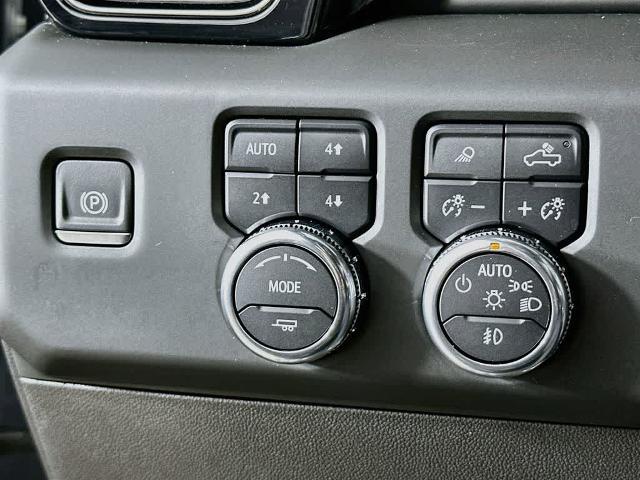 2024 GMC Sierra 1500 4WD Crew Cab Short Box AT4X