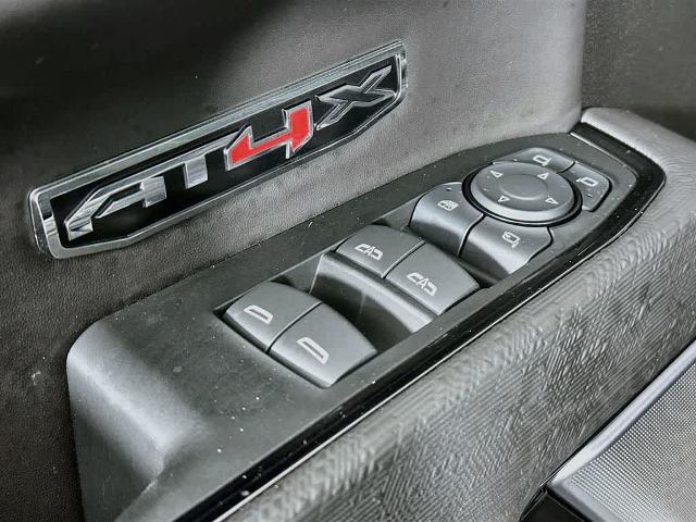 2024 GMC Sierra 1500 4WD Crew Cab Short Box AT4X