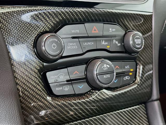 2023 Chrysler 300 300C