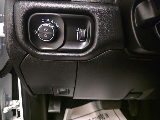 2025 Ram 2500 Tradesman Crew Cab 4x4 6'4" Box