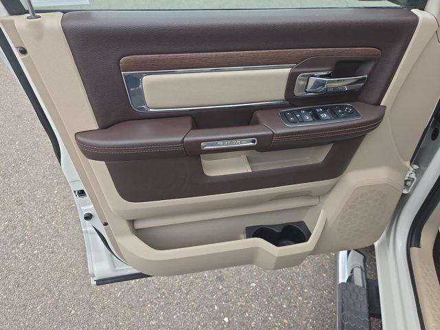 2017 Ram 1500 Laramie Crew Cab 4x4 5'7" Box