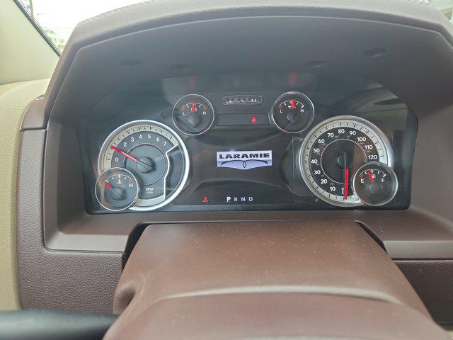 2017 Ram 1500 Laramie Crew Cab 4x4 5'7" Box