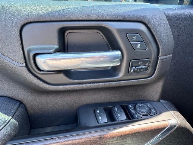 2022 GMC Sierra 2500HD 4WD Crew Cab Standard Bed Denali
