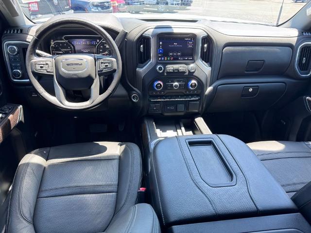 2022 GMC Sierra 2500HD 4WD Crew Cab Standard Bed Denali