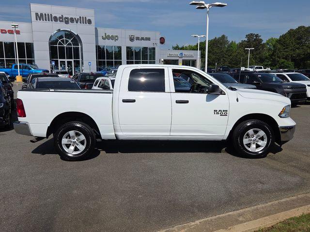 2023 Ram 1500 Classic SLT Crew Cab 4x4 5'7" Box