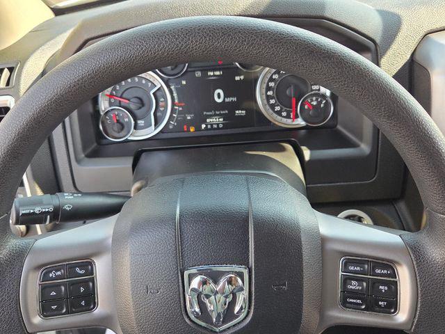2023 Ram 1500 Classic SLT Crew Cab 4x4 5'7" Box