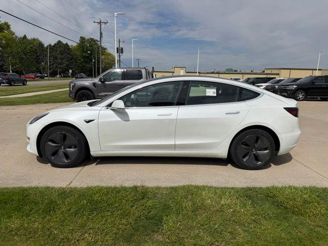 2019 Tesla Model 3 Standard Range Plus