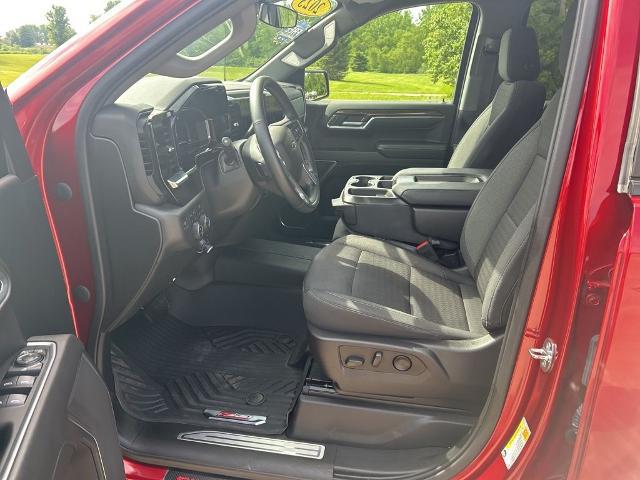2023 Chevrolet Silverado 1500 4WD Crew Cab Short Bed RST