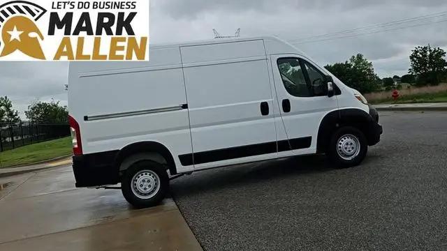 2025 Ram ProMaster 2500 Cargo Van Tradesman High Roof 136" WB w/Pass Seat