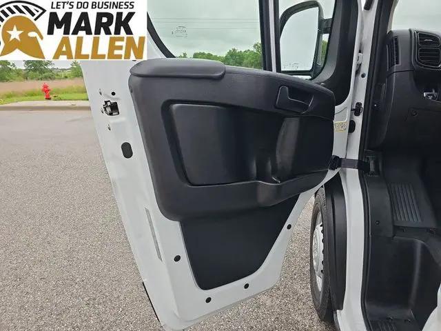 2025 Ram ProMaster 2500 Cargo Van Tradesman High Roof 136" WB w/Pass Seat