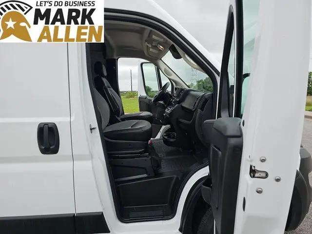 2025 Ram ProMaster 2500 Cargo Van Tradesman High Roof 136" WB w/Pass Seat
