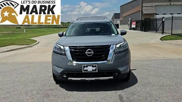 2022 Nissan Pathfinder Platinum 4WD