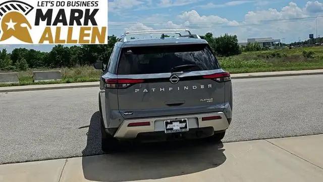 2022 Nissan Pathfinder Platinum 4WD