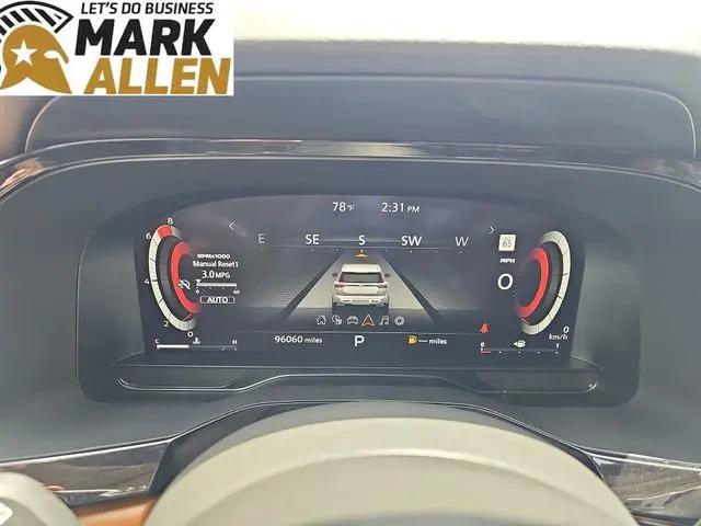 2022 Nissan Pathfinder Platinum 4WD