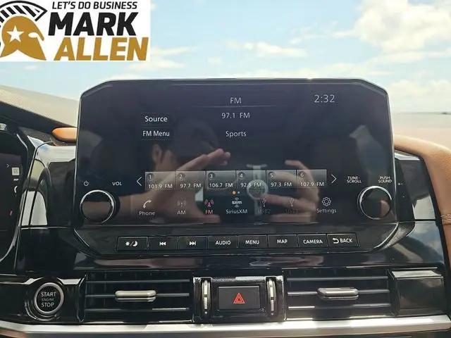 2022 Nissan Pathfinder Platinum 4WD