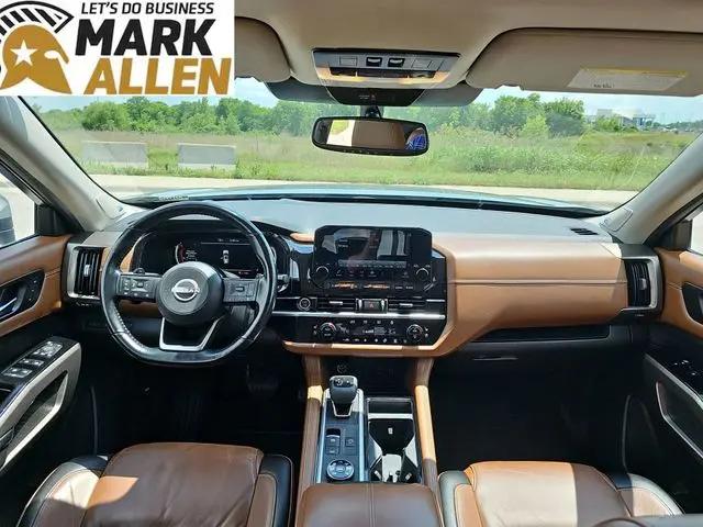 2022 Nissan Pathfinder Platinum 4WD