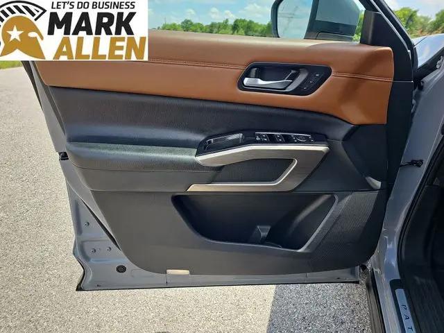 2022 Nissan Pathfinder Platinum 4WD