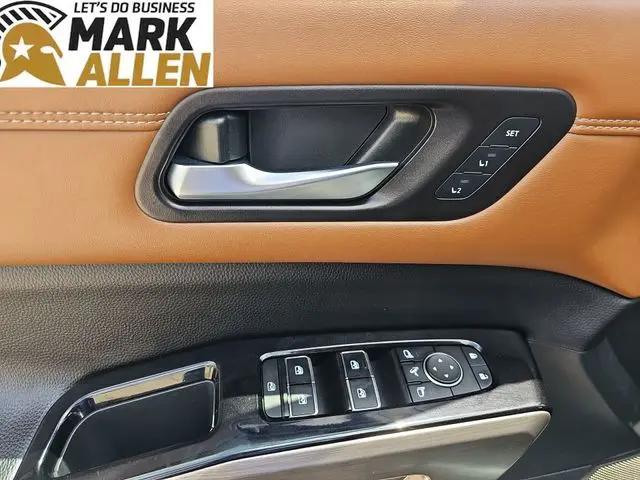 2022 Nissan Pathfinder Platinum 4WD