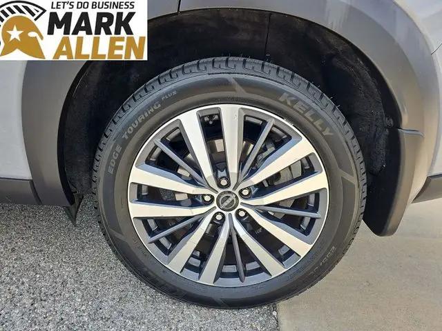 2022 Nissan Pathfinder Platinum 4WD