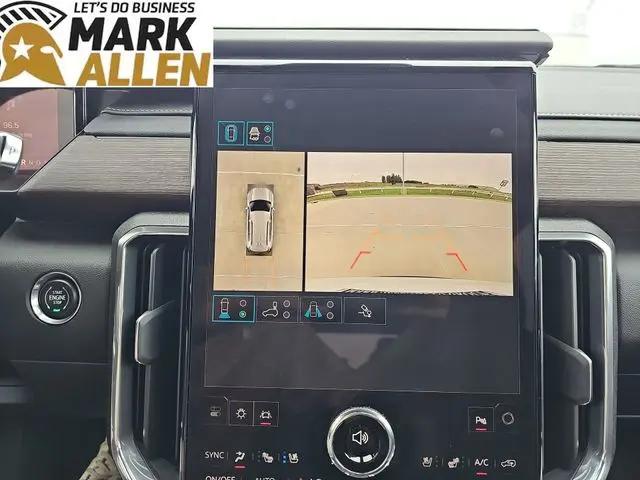 2025 GMC Acadia Denali AWD