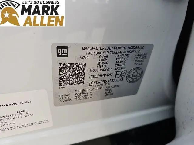 2025 GMC Acadia Denali AWD