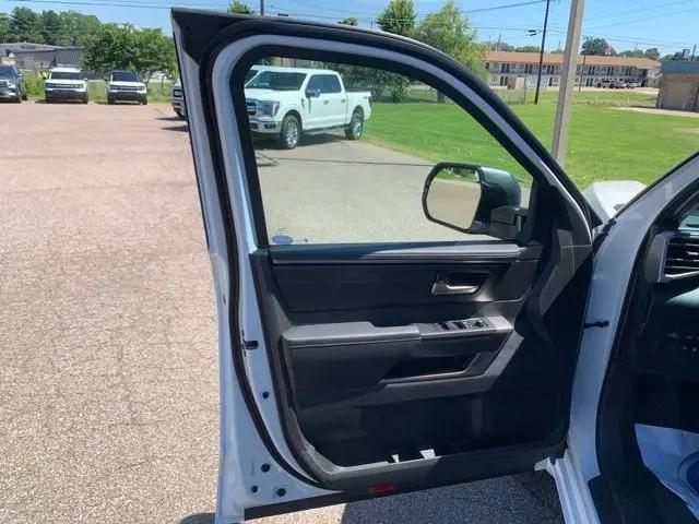 2026 Toyota Tundra SR5 CrewMax 5.5' Bed