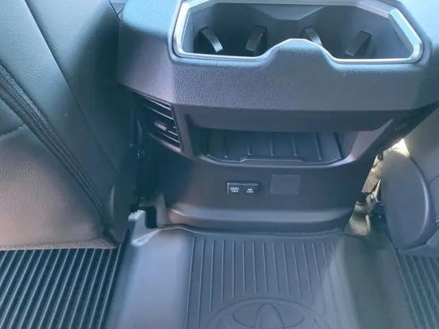 2026 Toyota Tundra SR5 CrewMax 5.5' Bed