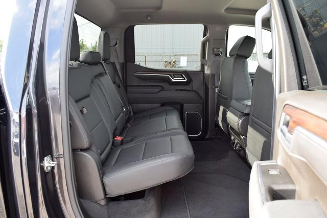 2026 GMC Sierra 1500 Crew Cab, Short Bed, SLT, 4WD