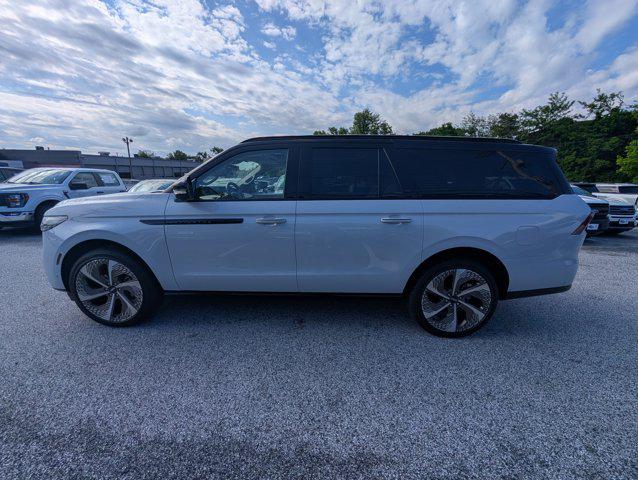2025 Lincoln Navigator Black Label L