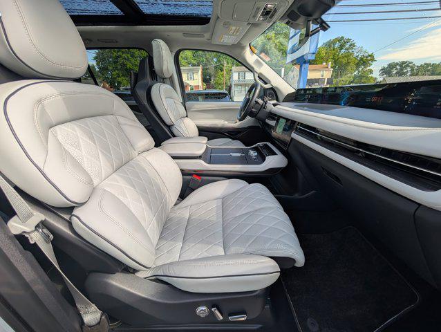2025 Lincoln Navigator Black Label L