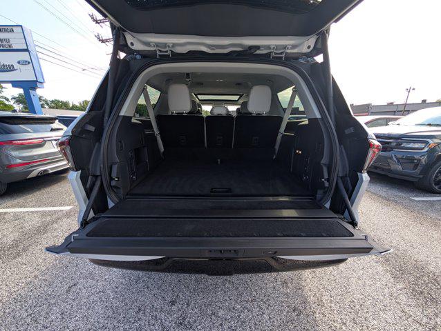 2025 Lincoln Navigator Black Label L