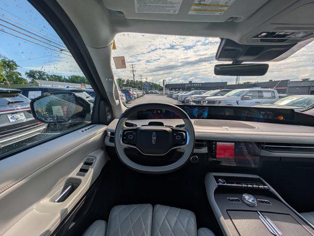 2025 Lincoln Navigator Black Label L