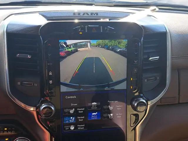 2019 Ram 1500 Laramie Crew Cab 4x4 5'7" Box