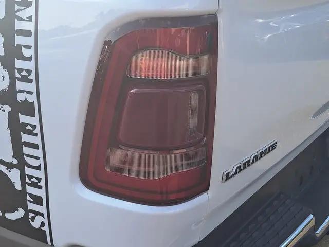 2019 Ram 1500 Laramie Crew Cab 4x4 5'7" Box
