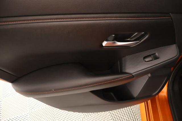 2024 Nissan Sentra SR Xtronic CVT